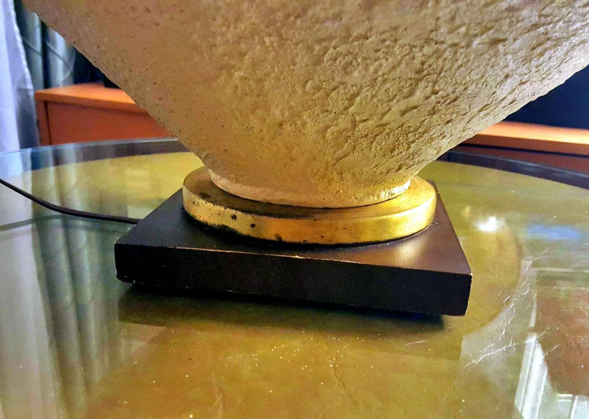 1950s Vintage Amphora Shaped Stucco Finished Table Lamp - Thumbnail 6