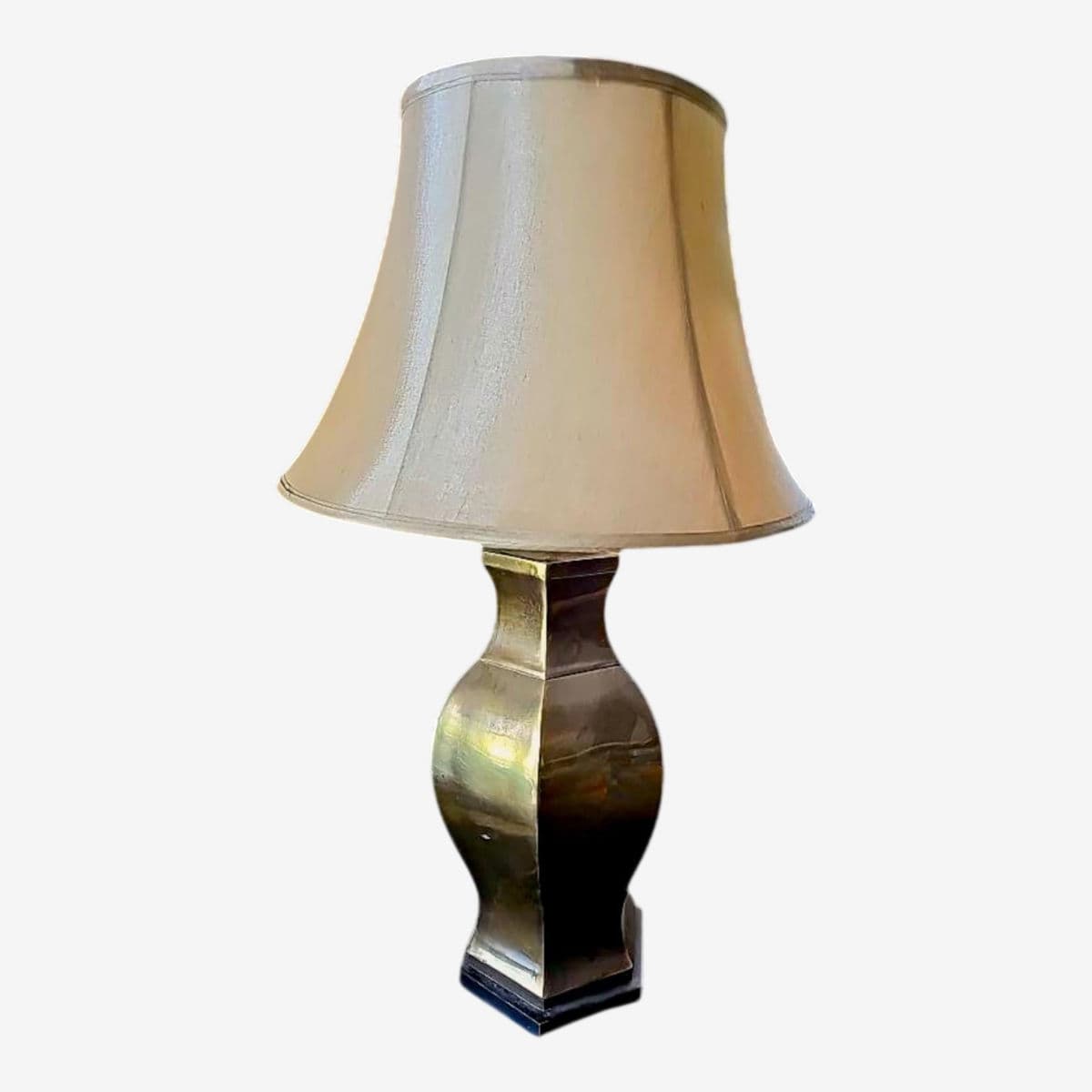 1950s Frederick Cooper Hexagonal Brass & Wood Chinoiserie / Asian Table Lamp - Image 1