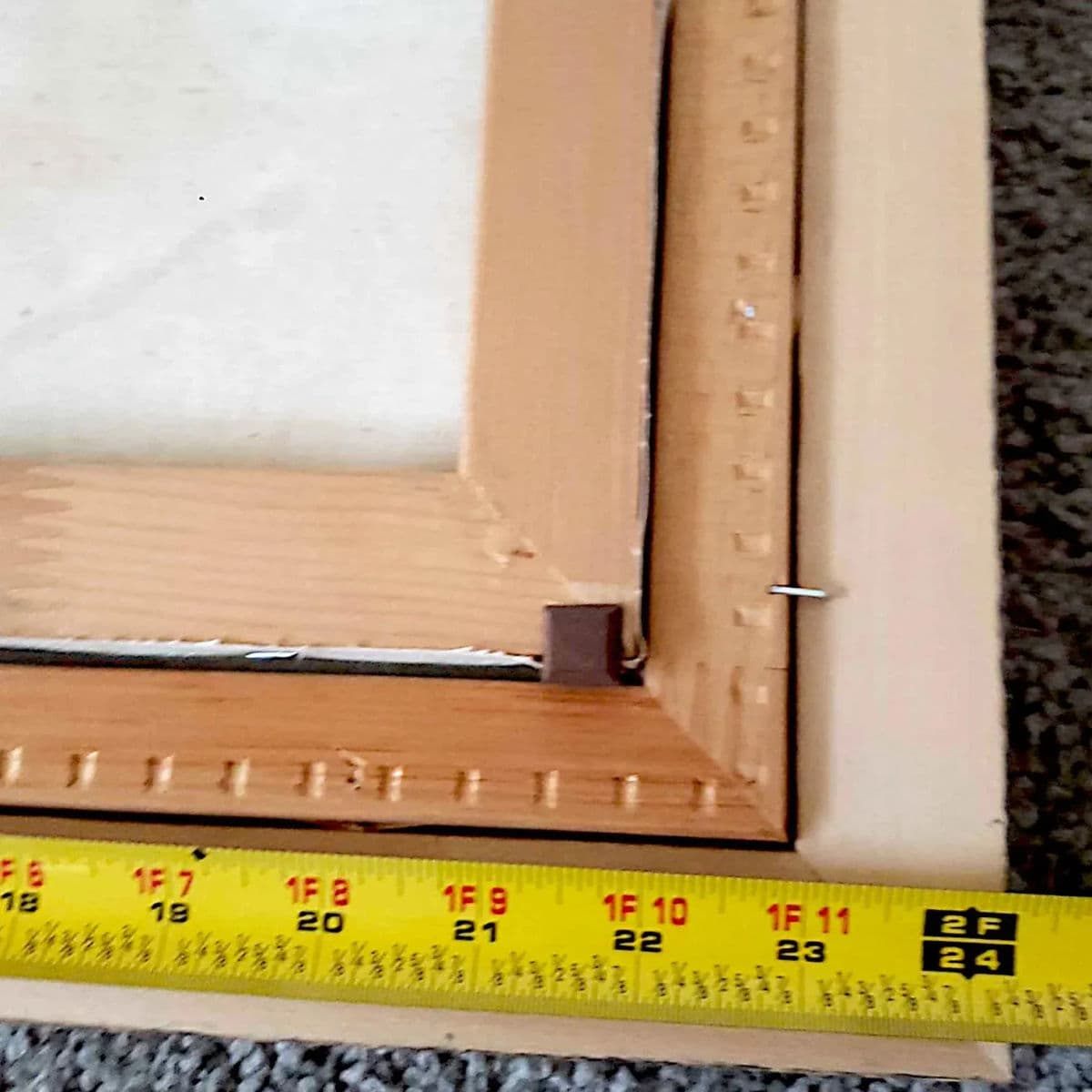 Island Girls, Portrait 1988 Signed Oil Painting Linen and Wood Frame - Thumbnail 6