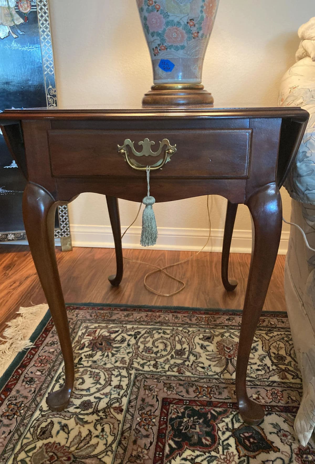 1980s Traditional Chippendale Drexel Cherry Single Drawer Pembroke Side Table - Thumbnail 4