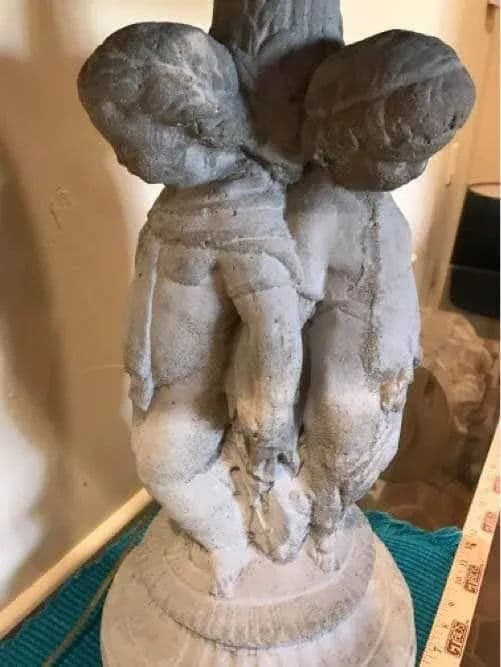 1960's Indoor Outdoor Unpainted Cast Solid Cement Putti Trio Table Lamp - Thumbnail 6
