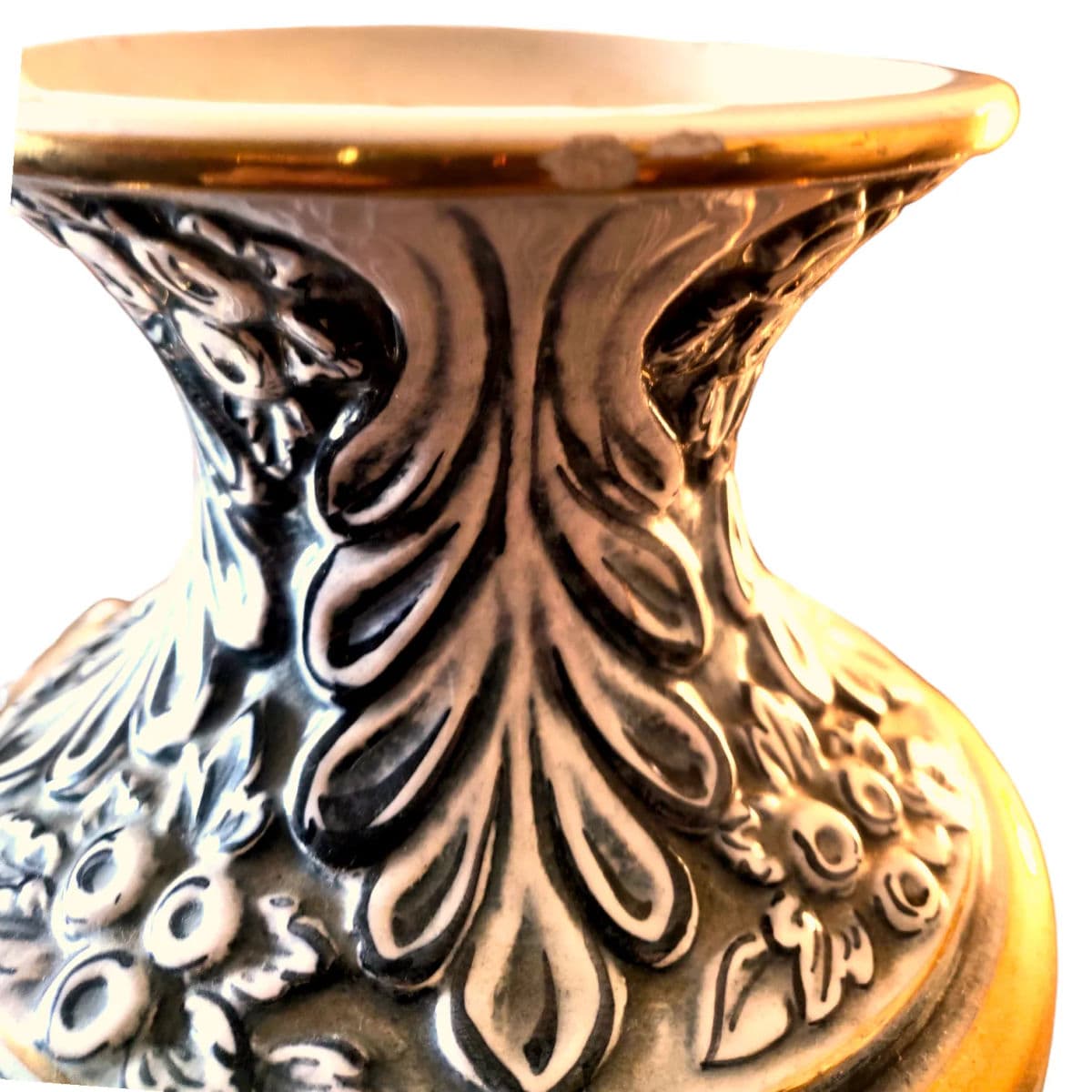 MCM Grand Tour Vintage Vases Signed 5328 Artdalt CapoDiMonte Italy Marino - a Pair - Thumbnail 10