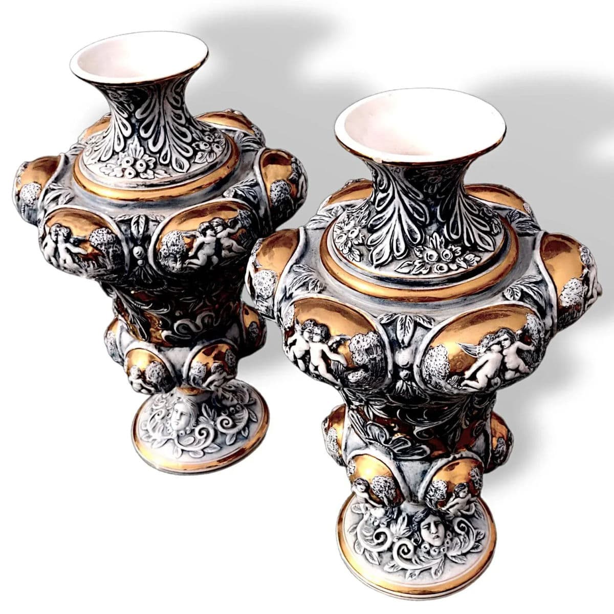 MCM Grand Tour Vintage Vases Signed 5328 Artdalt CapoDiMonte Italy Marino - a Pair - Thumbnail 5