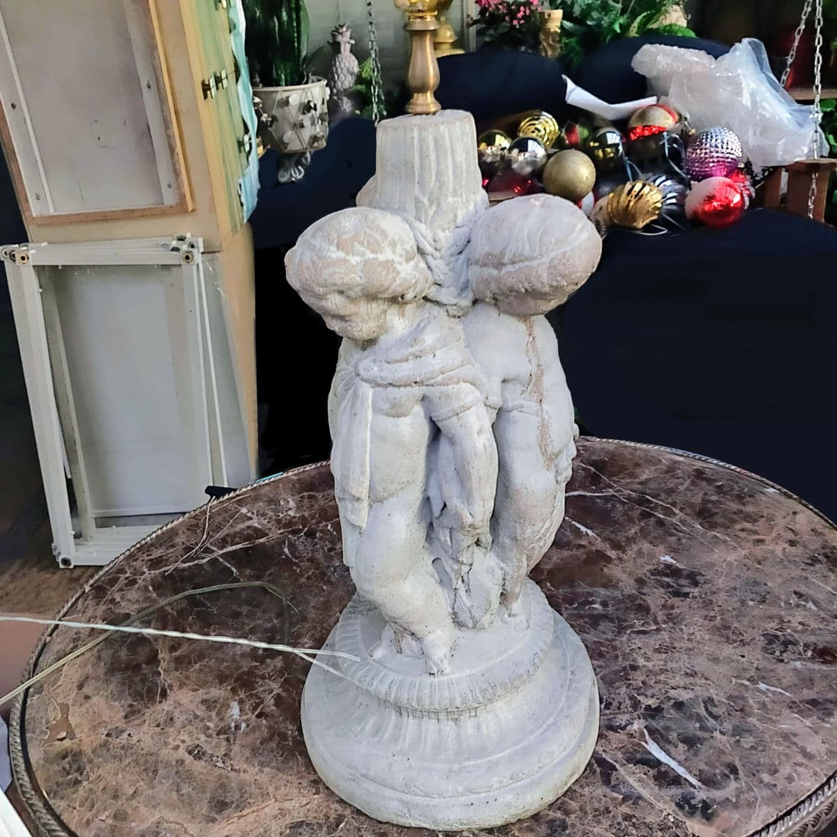 1960's Indoor Outdoor Unpainted Cast Solid Cement Putti Trio Table Lamp - Thumbnail 8