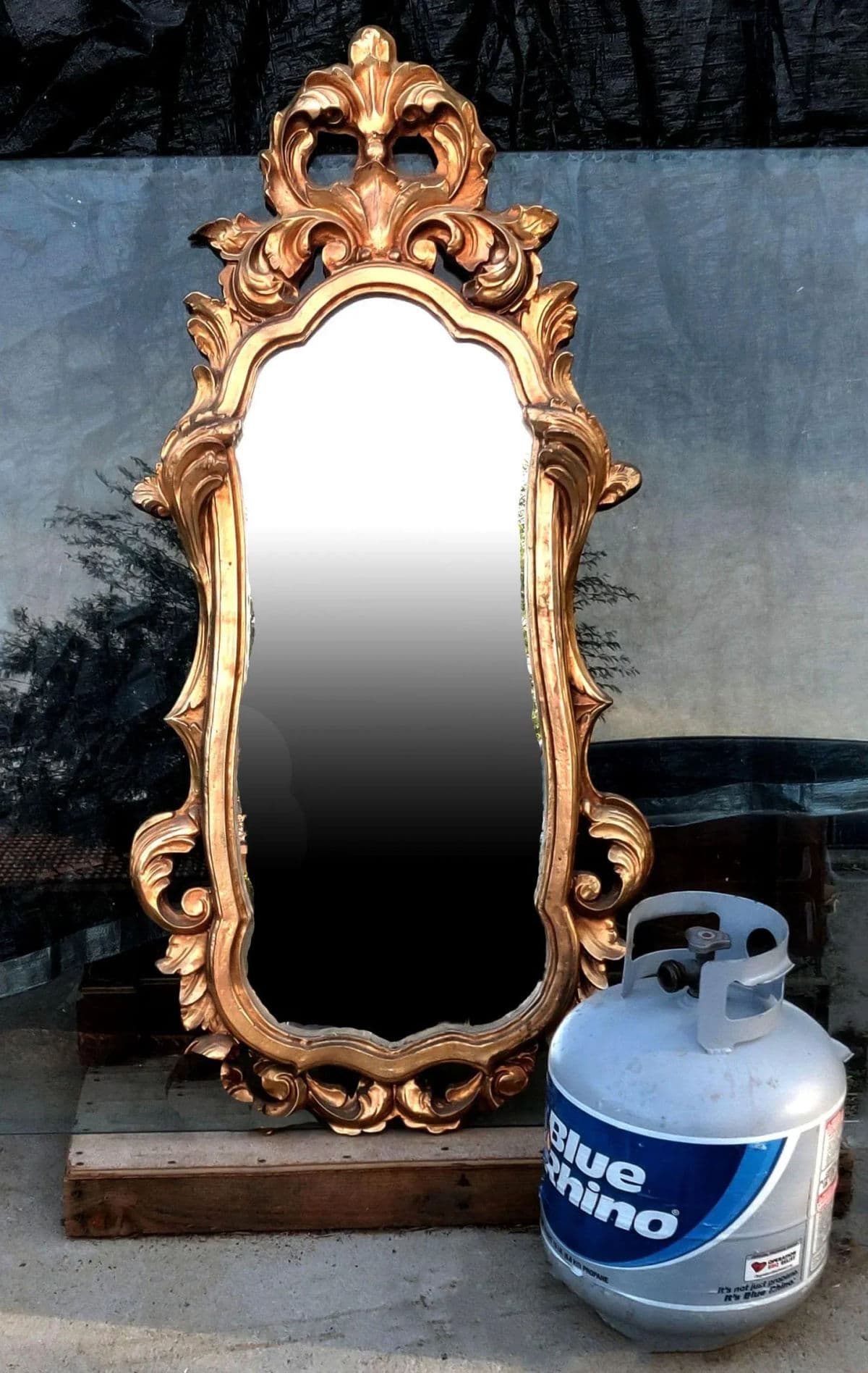 1990s Hollywood Regency Ornate Italian Grand Tour Style Giltwood Mirror - Thumbnail 11