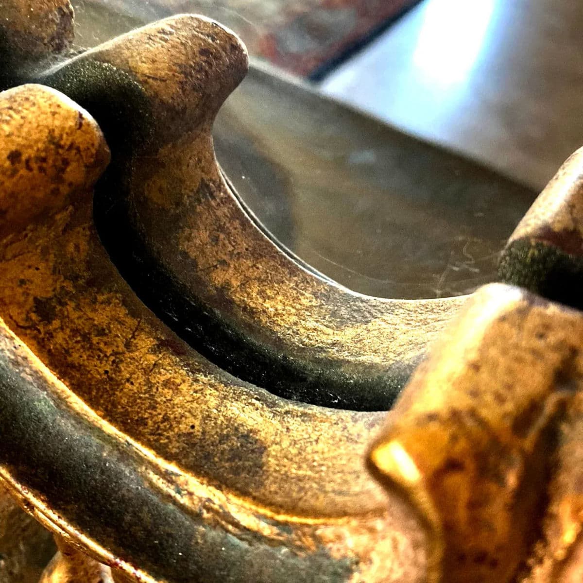 1990s Hollywood Regency Ornate Italian Grand Tour Style Giltwood Mirror - Thumbnail 7