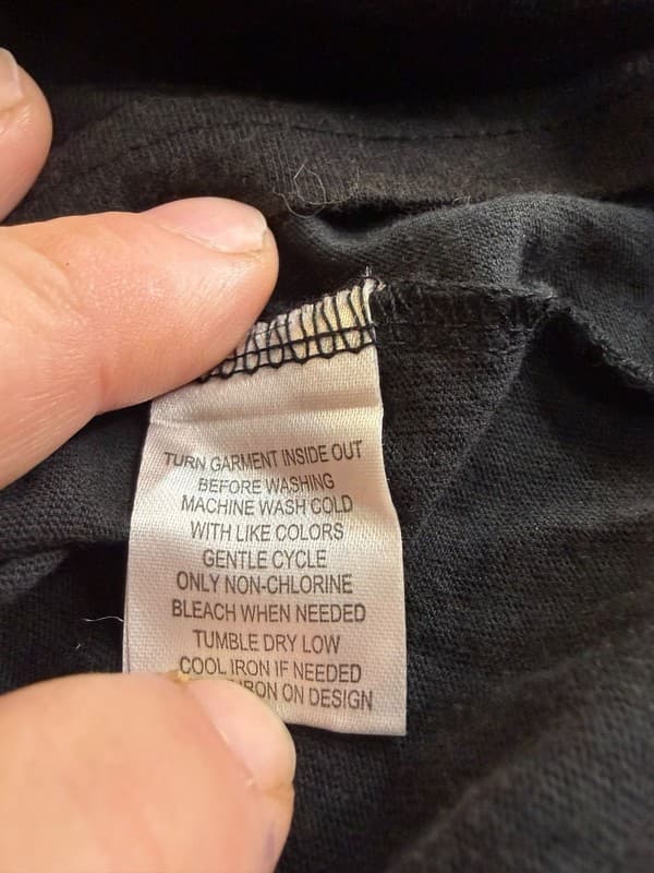 Disney The Nightmare Before Christmas Jack & Sally Spiral Hill Graphic T-Shirt M - Thumbnail 2