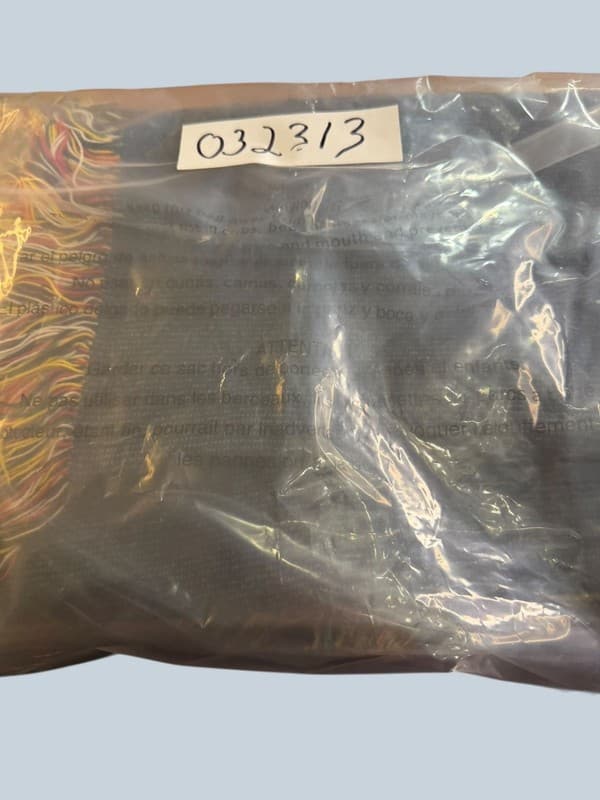 Buc-ee's Woven Tapestry Throw Blanket with Fringe - Thumbnail 7