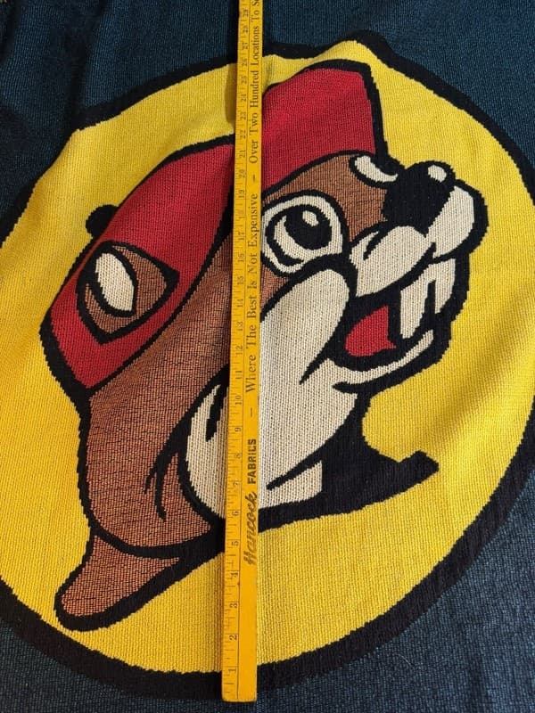 Buc-ee's Woven Tapestry Throw Blanket with Fringe - Thumbnail 4