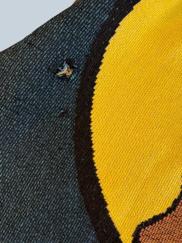 Buc-ee's Woven Tapestry Throw Blanket with Fringe - Thumbnail 3