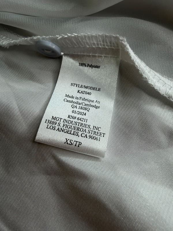 In Bloom By Jonquil Pajama Top White Satin Shirt XS PJ Button Up Shirt NEW - Thumbnail 4