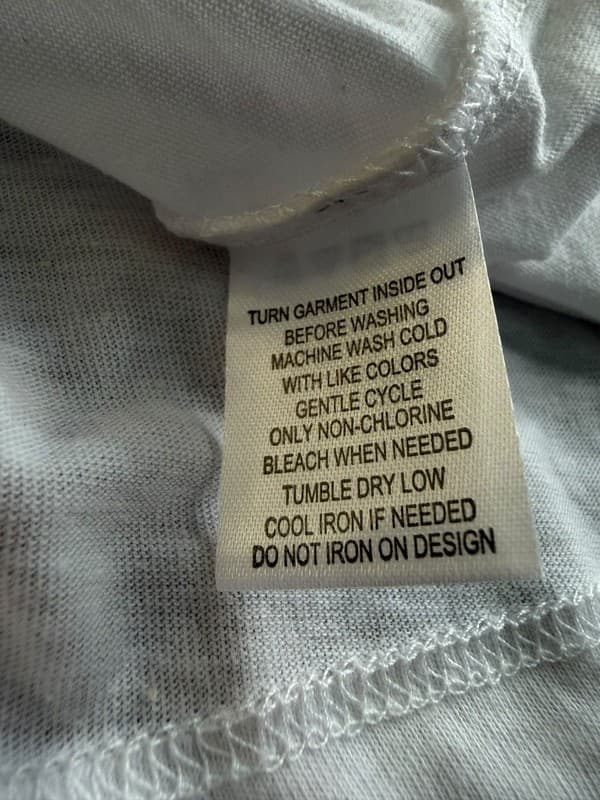 Disney Hocus Pocus Sanderson Sisters I Put A Spell On You T-Shirt White M - Thumbnail 4