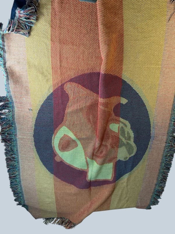 Buc-ee's Woven Tapestry Throw Blanket with Fringe - Thumbnail 5