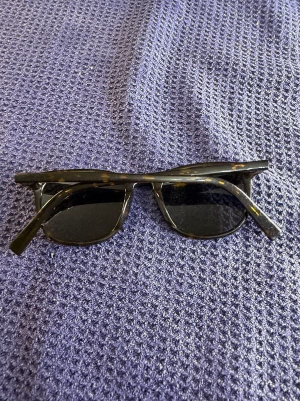 Warby Parker Durand Sunglasses in Whiskey Tortoise - Thumbnail 3