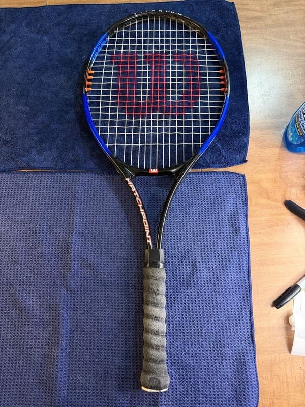 Tennis Racquet Set: Wilson Titanium Matchpoint & Prince Accuracy Oversize lot 2 - Thumbnail 4