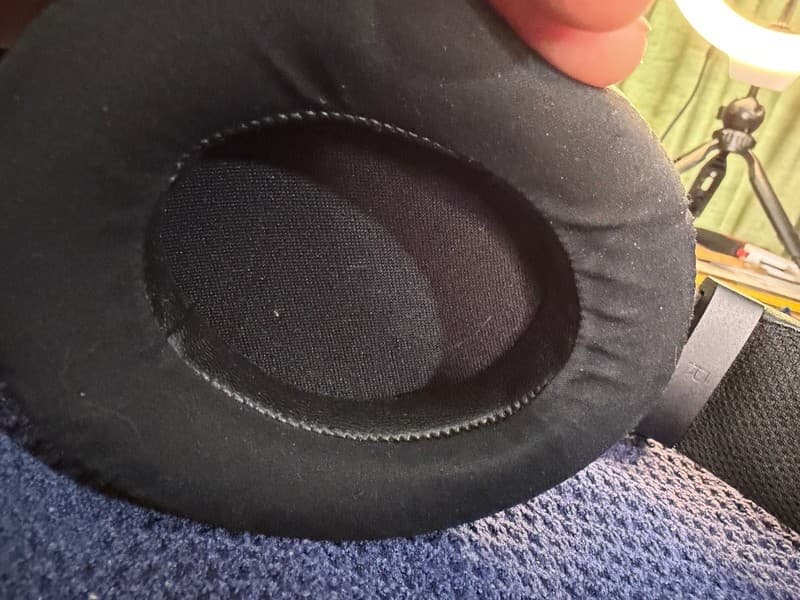 Razer Kraken Kitty Edition RGB USB Wired Gaming Headset - Classic Black - Thumbnail 7