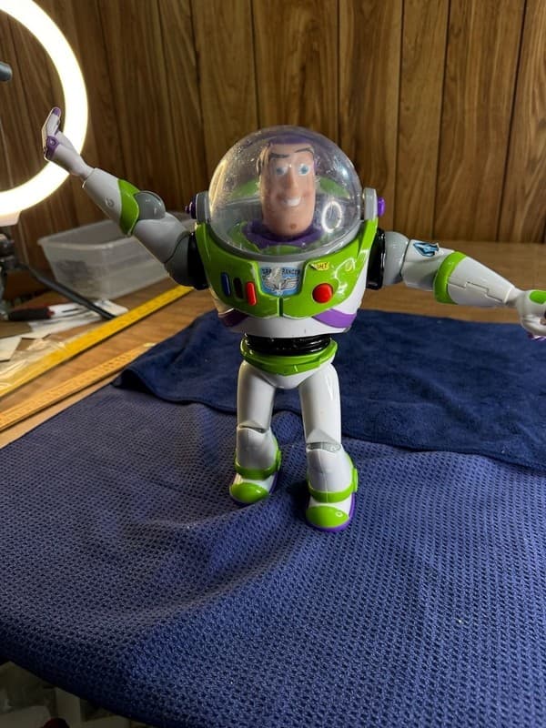 Disney Pixar Toy Story Talking Buzz Lightyear 12" Action Figure - Thumbnail 9