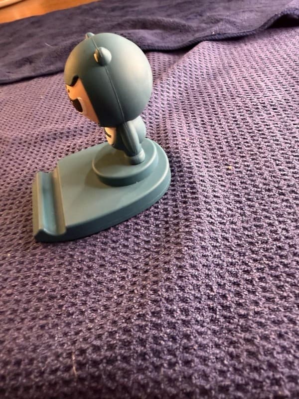 Olight Omascot Mascot Cell Phone Holder Statue Sealed in Plastic Swag Rare - Thumbnail 4