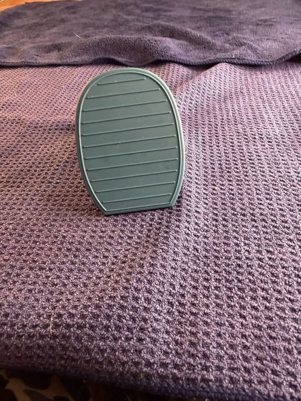 Olight Omascot Mascot Cell Phone Holder Statue Sealed in Plastic Swag Rare - Thumbnail 6