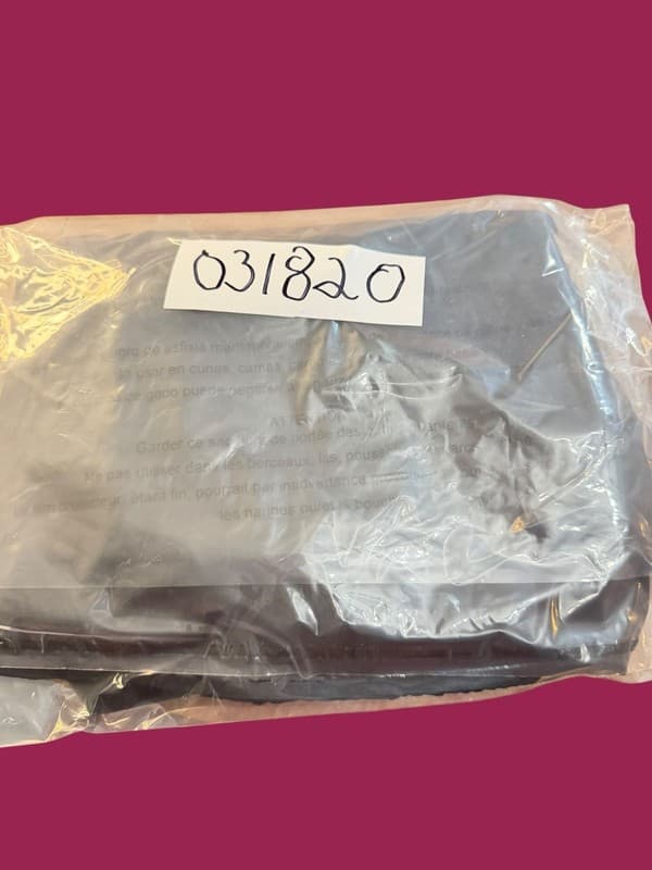 NWT WAYF Black Crushed Velvet Strapless Bow Tube Top Size XL - Thumbnail 4