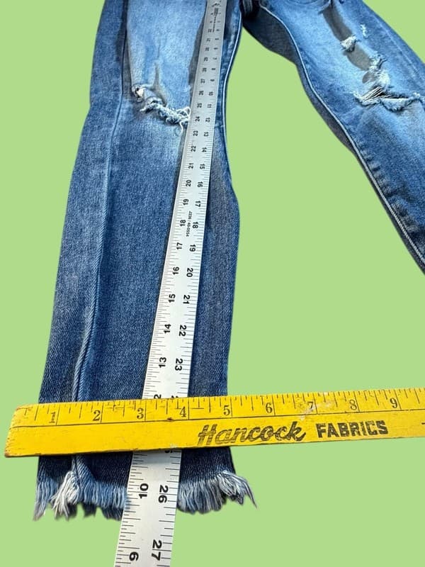 KanCan Signature Mid-Rise Ankle Skinny Distressed Raw Hem Jeans Size 28 - Thumbnail 9
