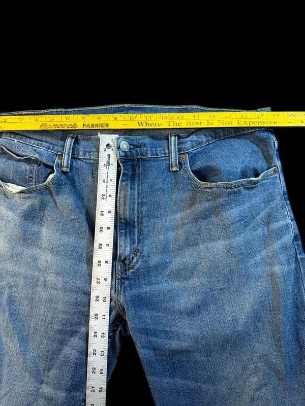 Levis 550 Relaxed Fit Jeans Mens 38x34 Medium Wash Vintage Distressed Frayed - Thumbnail 9