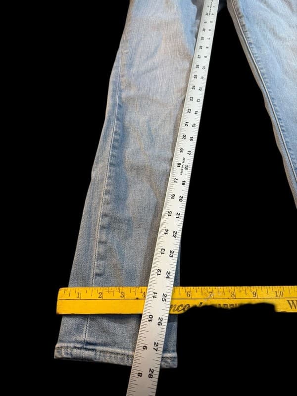 Levi's 711 Skinny Jeans Light Wash with White Flower Floral Embroidery W29 L30 - Thumbnail 9