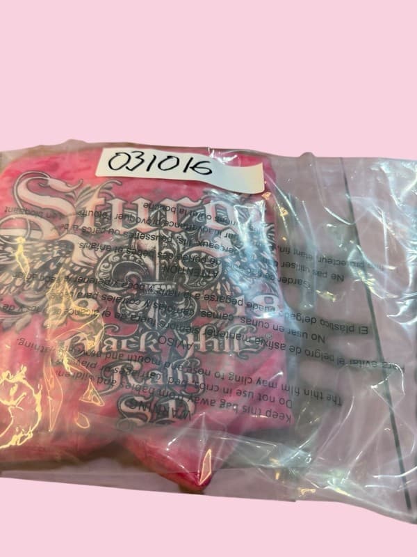 Sturgis 2018 Black Hills Rally SD Pink Burnout V-Neck T-Shirt - Thumbnail 8