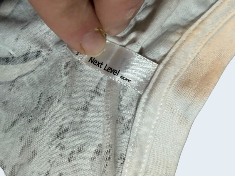 Womens Sturgis 2018 Black Hills Rally Eagle Graphic V-Neck T-Shirt Size L - Thumbnail 3