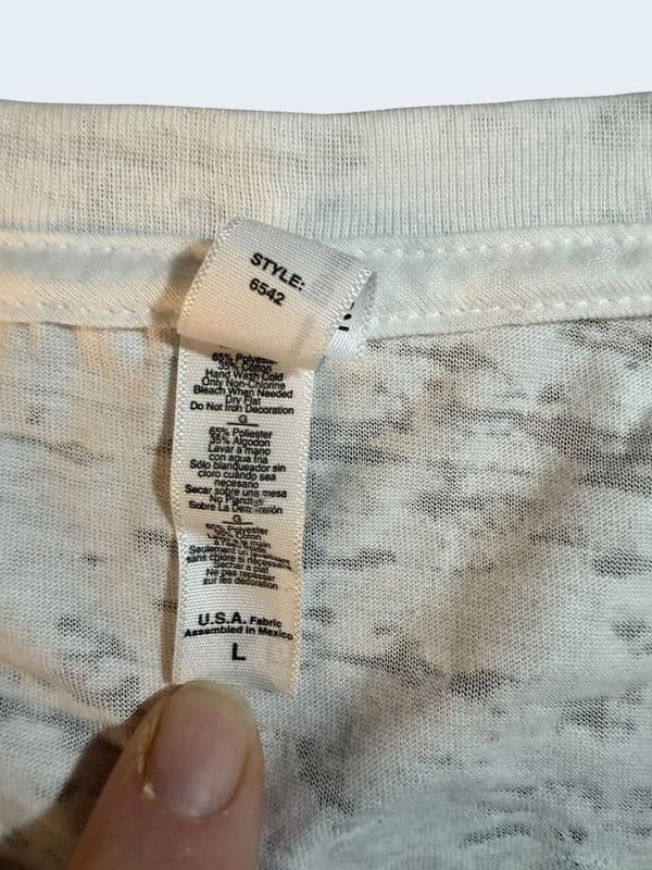 Womens Sturgis 2018 Black Hills Rally Eagle Graphic V-Neck T-Shirt Size L - Thumbnail 4