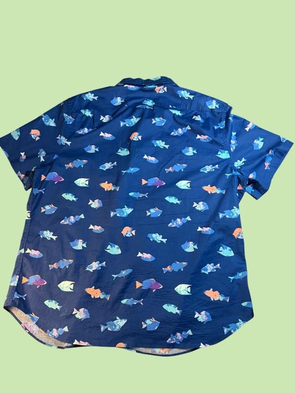 Nautica Men's XXL Watercolor Fish Print Short Sleeve Stretch Button Down Shirt - Thumbnail 2