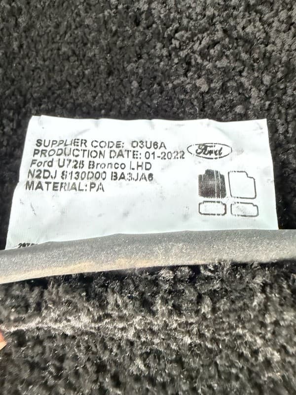 OEM 2021-2023 Ford Bronco Carpet Floor Mats Set 4pc Black U725 LHD - Thumbnail 2