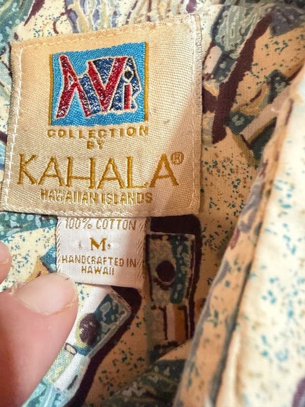 Vintage Kahala Avi Collection Hawaiian Shirt Handcrafted in Hawaii Medium - Thumbnail 3