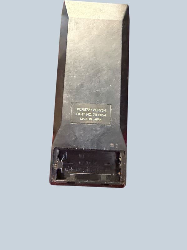 Vintage Emerson 70-2054 VCR Remote Control for VCR872 and VCR754 - Thumbnail 4