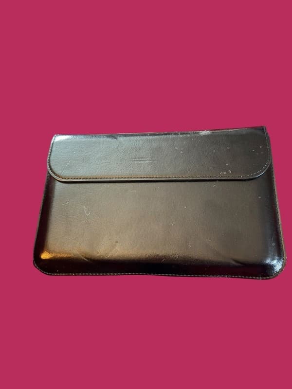 Amazon Kindle 5th Generation 6 “ Premium Black Leather Standing Case - Image 1