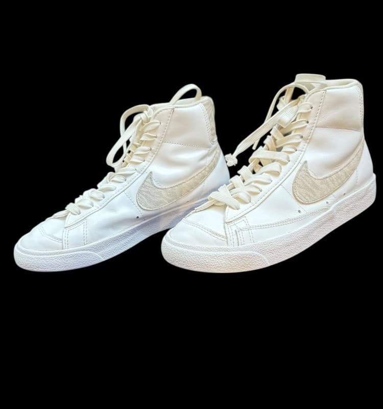 Nike Blazer Mid White Sail Suede Swoosh Men’s Size 8 DH9633-101 - Image 1