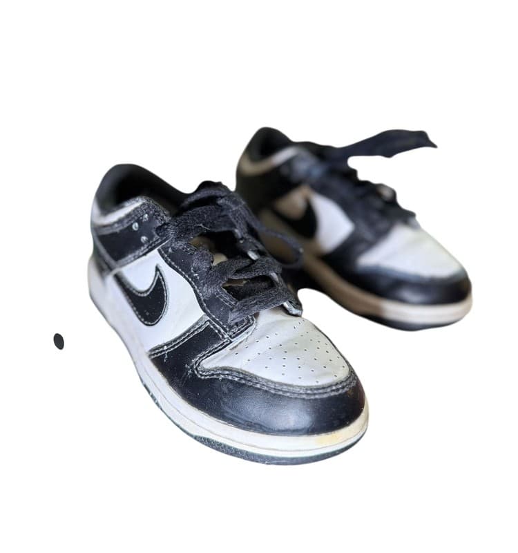 Nike Air Force 1 Low Black/White Youth Sneakers - Size 12C - Thumbnail 2