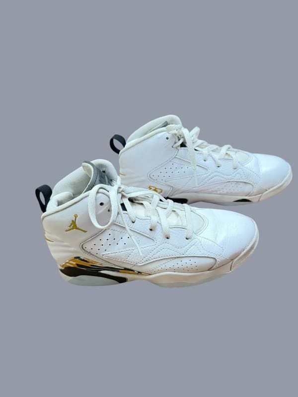 Nike Air Jordan Jumpman MVP White Yellow Ochre PS DZ5578-107 Size 3Y - Thumbnail 4