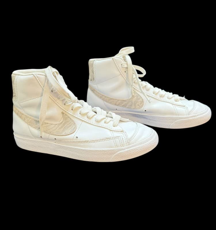 Nike Blazer Mid '77 SE White Zebra Women's Sneakers DH9633-101 - Thumbnail 2