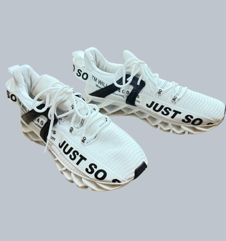 Just So So Men’s 7 / Women’s 8.5–9 (EU 40) White Blade Running Sneakers - Thumbnail 3