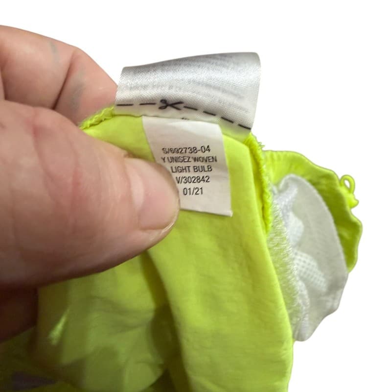 Old Navy Men’s Neon Green Swim Trunks XL Elastic Waist Nylon Shorts - Thumbnail 5