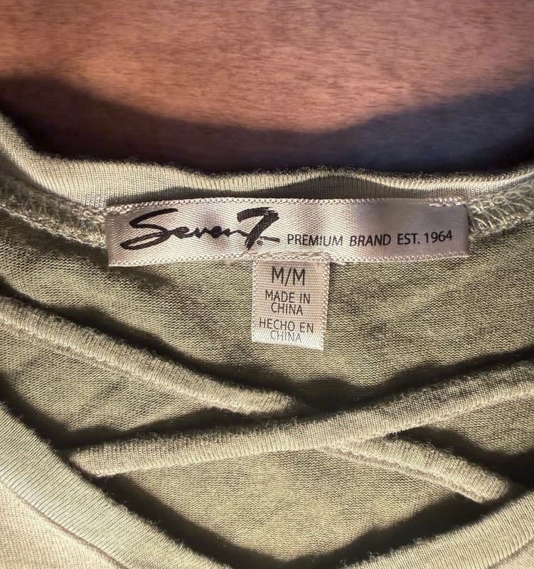 Seven7 Women’s Olive Green V-Neck Top Medium Criss Cross Back High Low Hem - Thumbnail 3