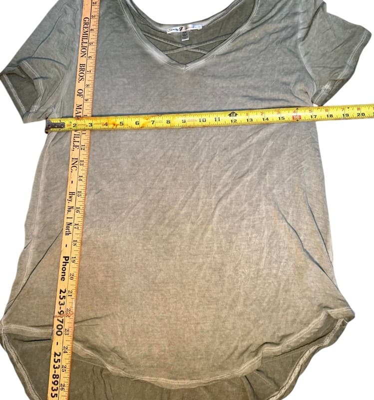 Seven7 Women’s Olive Green V-Neck Top Medium Criss Cross Back High Low Hem - Thumbnail 4