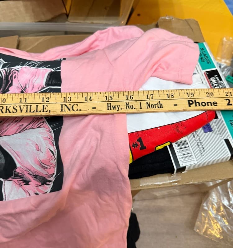 Messi Collection Pink Youth Soccer T-Shirt Size 14/16 - Thumbnail 4