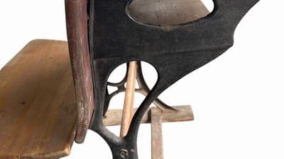 ANTIQUE Wood and Cast Iron child's fold up bench school desk - Thumbnail 4