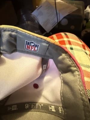 Chicago Bears New Era 9fifty NFL GSH Snapback Hat Trucker Intercept Cancer - Thumbnail 11