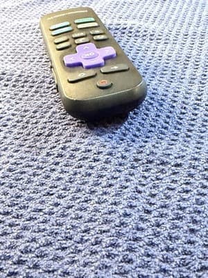 NEW Genuine Original HISENSE ROKU TV Remote with NETFLIX DISNEY+ HULU VUDU - Thumbnail 4