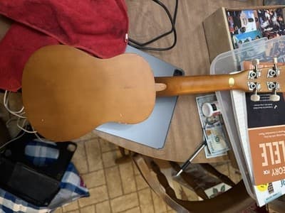 Ukulele Starter Bundle – Firebrand Soprano + 2 Books – As-Is - Thumbnail 4