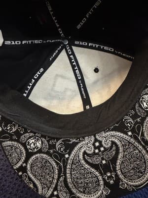 DC Baseball Cap Paisley 210 Fitted By Flexfit 7 1/4- 7 5/8 - Thumbnail 7