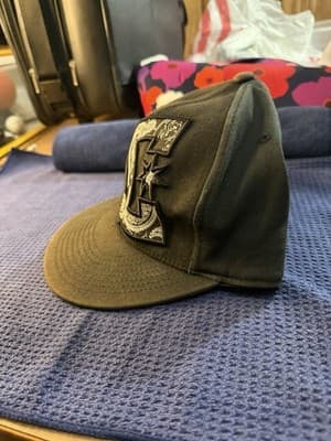 DC Baseball Cap Paisley 210 Fitted By Flexfit 7 1/4- 7 5/8 - Thumbnail 3